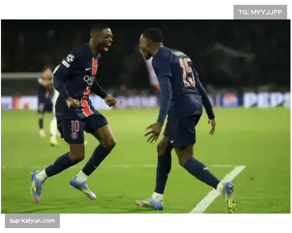 法甲巴黎圣日耳曼领跑积分榜中上游 欧冠淘汰赛资格在望