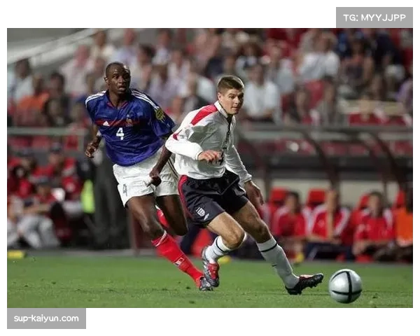 熊猫杯拜合拉木脚后跟巧射惊艳全场 俱乐部与国家队的表现差异引关注 熊猫杯拜合拉木脚后跟巧射惊艳全场 俱乐部与国家队的表现差异引关注